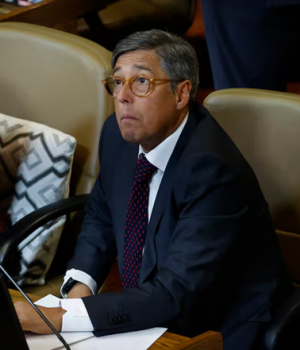 Arturo Barrios-tercera