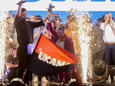 Jara cierra campaña de la R. Metropolitana con multitudinario acto en Maipú