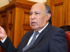 Cámara aprueba unánime la AC contra ministro Diego Simpértigue